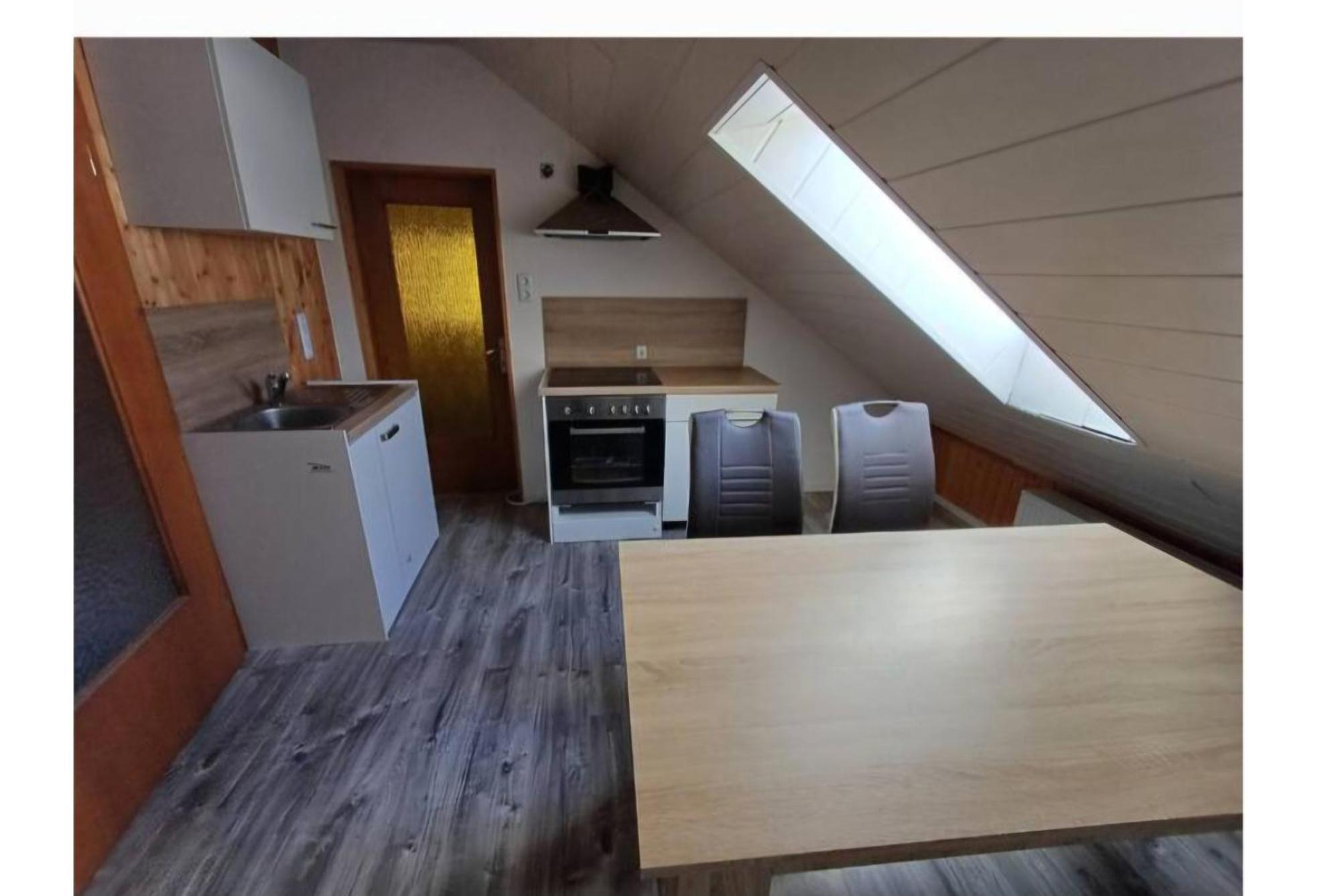 Hopfach Dachwohnung Wolpertshausen 外观 照片